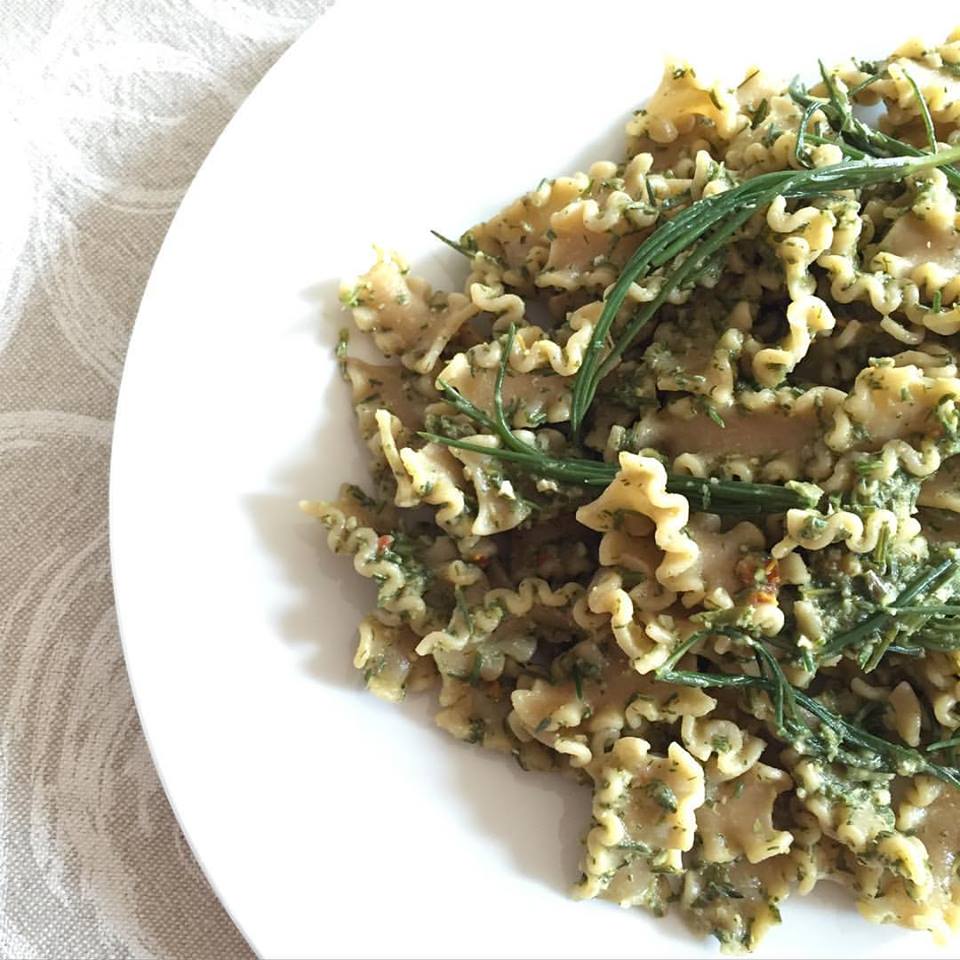 Mafalde con pesto di agretti